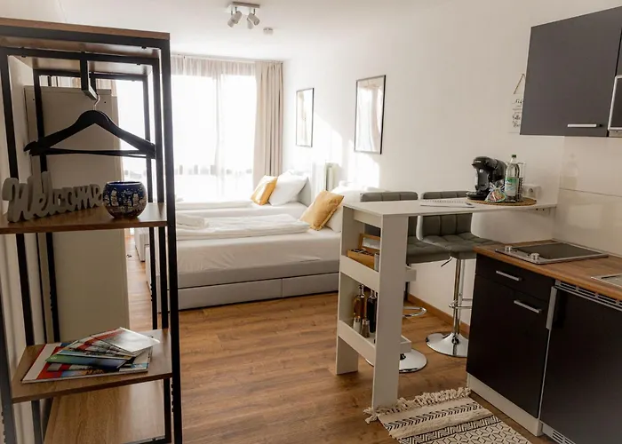 Appartamento Come4stay - Modern - Parkplatz By Interhome